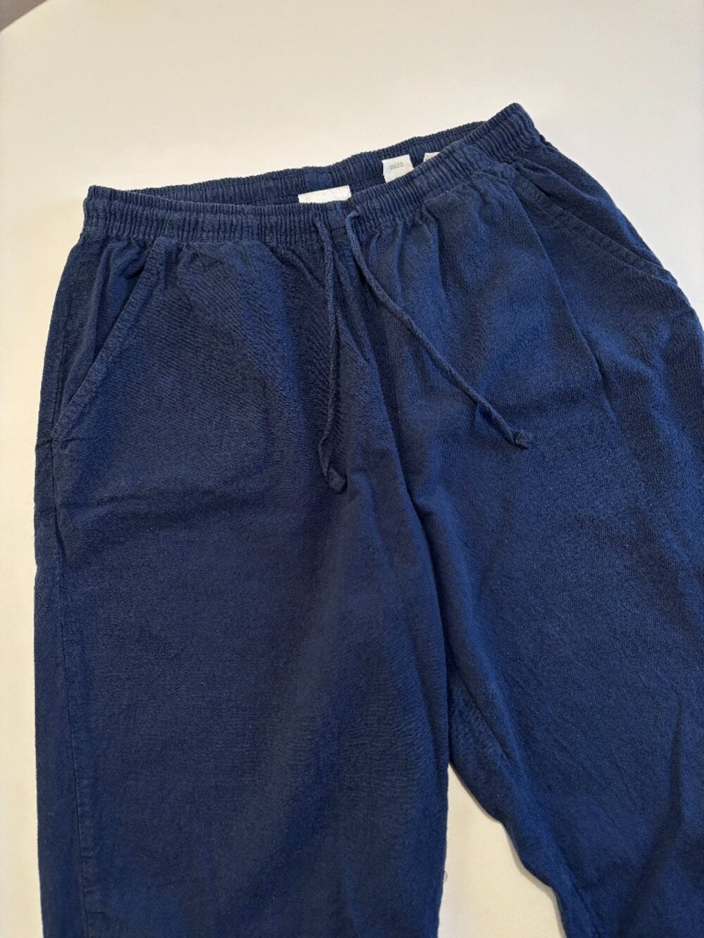 ERIKA NAVY BLUE STRAIGHT LEG COTTON CAPRIS